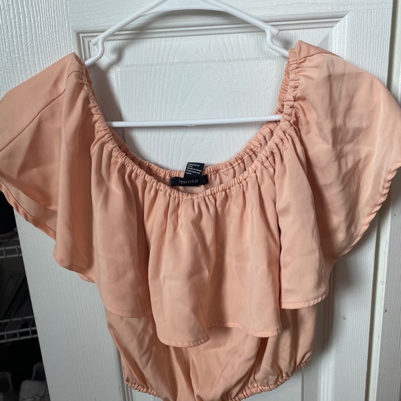 Forever 21 crop top - Picture 2 of 2